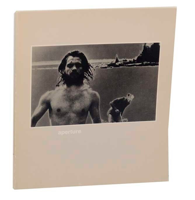 Aperture 17:2 | Minor WHITE