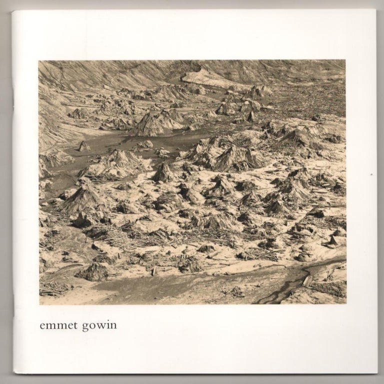 Item #186963 Emmet Gowin: Photographs 1966-1983. Emmet GOWIN, Peter Bunnell.