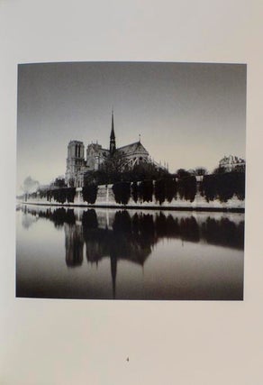 Notre-Dame de Paris (Limited Edition with Signed Photograph)